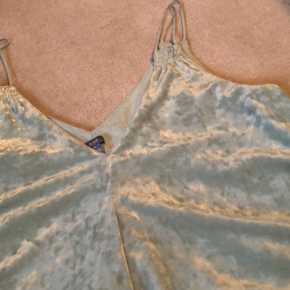Peplum tank top! - Picture 4 of 4